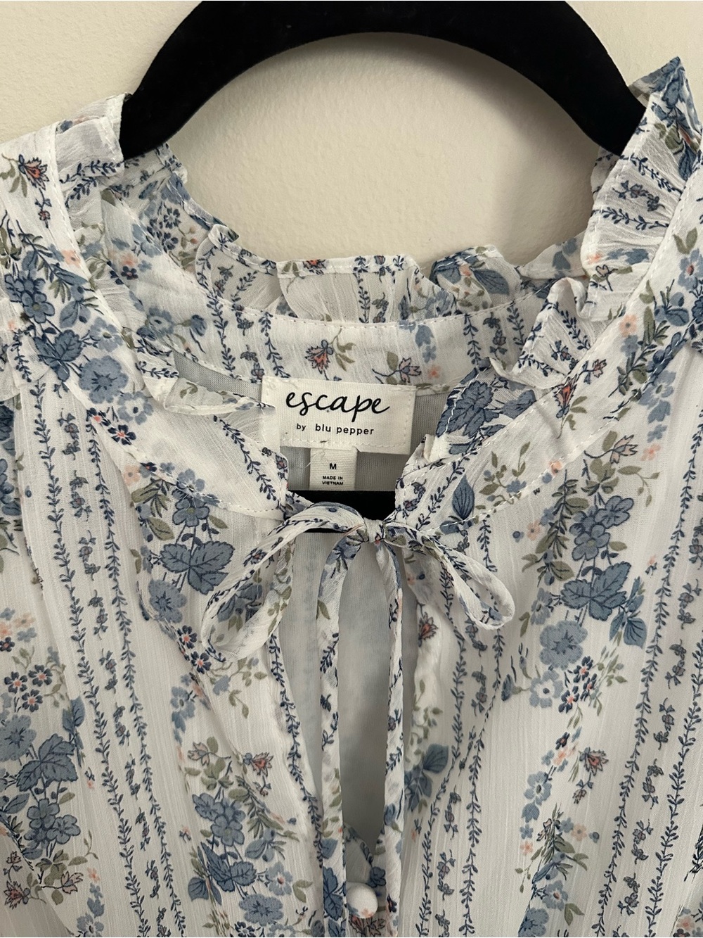 Blu Pepper Blue Floral Prairie Midi Dress Cottagecore Boho Size M Milkmaid Flowy - Picture 5 of 8